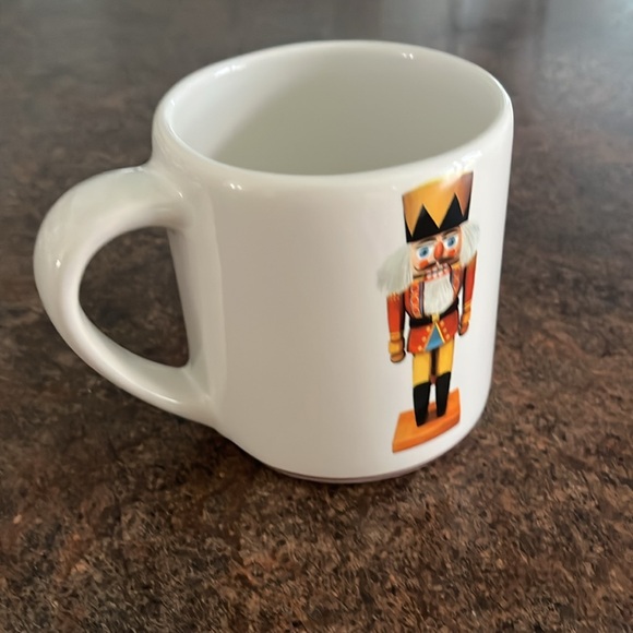 Gumps San Francisco Nutcracker coffee mug by Clay design white ceramic 14oz - Picture 4 of 7